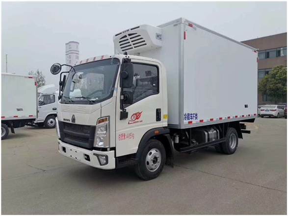 重汽豪沃冷藏車(chē)國(guó)六