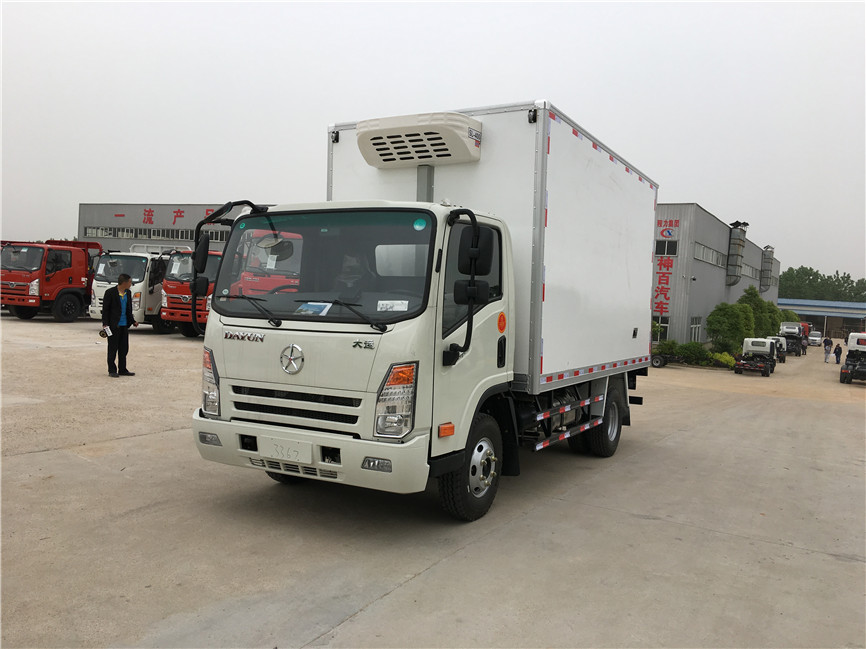 大運(yùn)單排 4.2米冷藏車(chē)國(guó)六