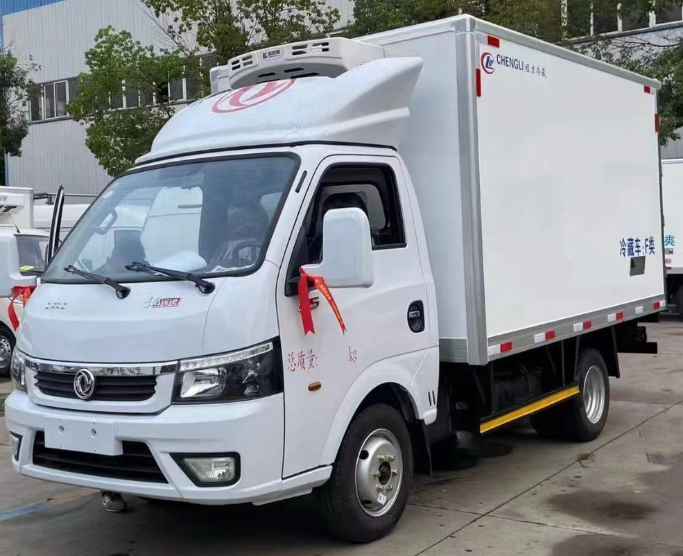 （3.2-3.7米）東風途逸柴油冷藏車價格